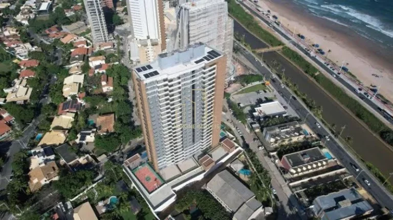 Imagem Cobertura de Luxo em Condomínio em Jaguaribe, Salvador - BA: 3 Quartos, 1 Suíte, 3 Salas, Varanda Gourmet e Mais!
