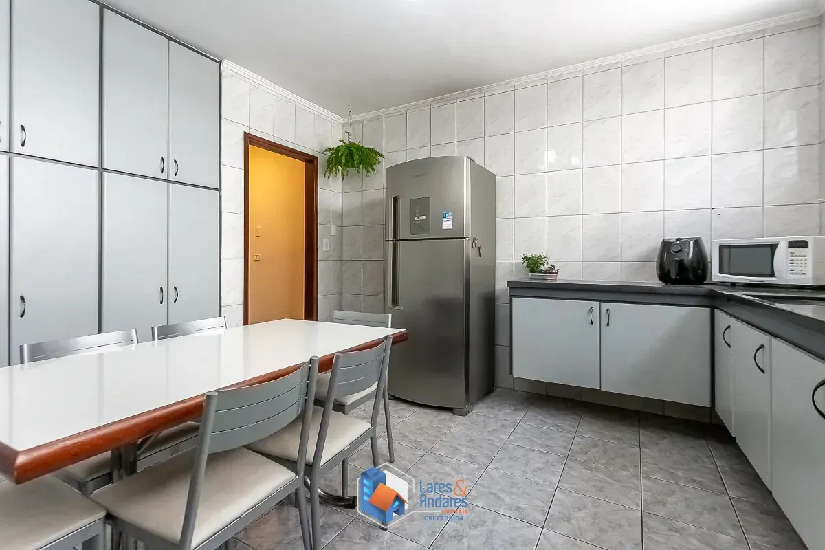 Imagem Casa para venda em Vila Guarani (Z Sul) com 3 quartos, 220m²