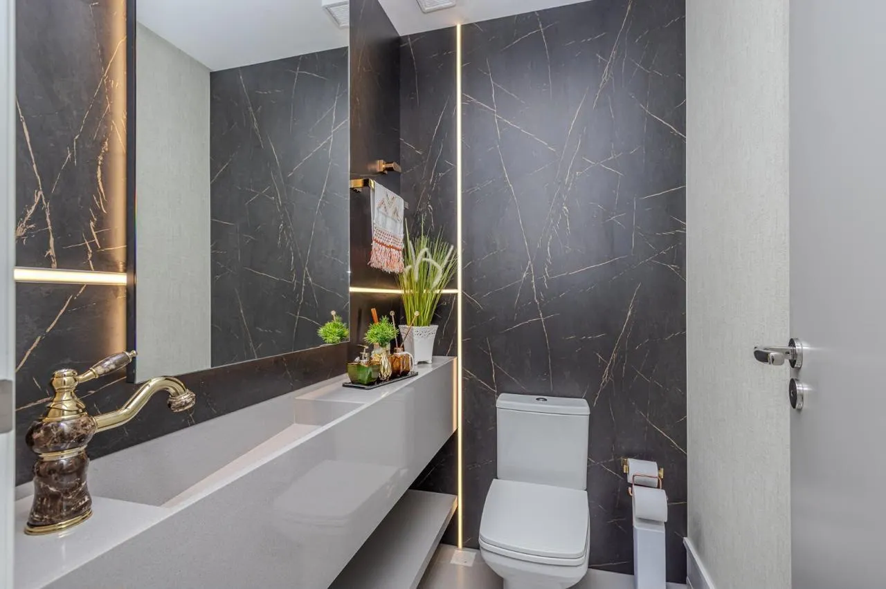Imagem Apartamento com vista para o mar à venda com 176.8m2 por R$ 8.500.000,00