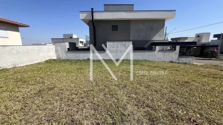 Imagem Terreno à Venda 250m² Leve aclive Pronto para construir - Bairro Floresta