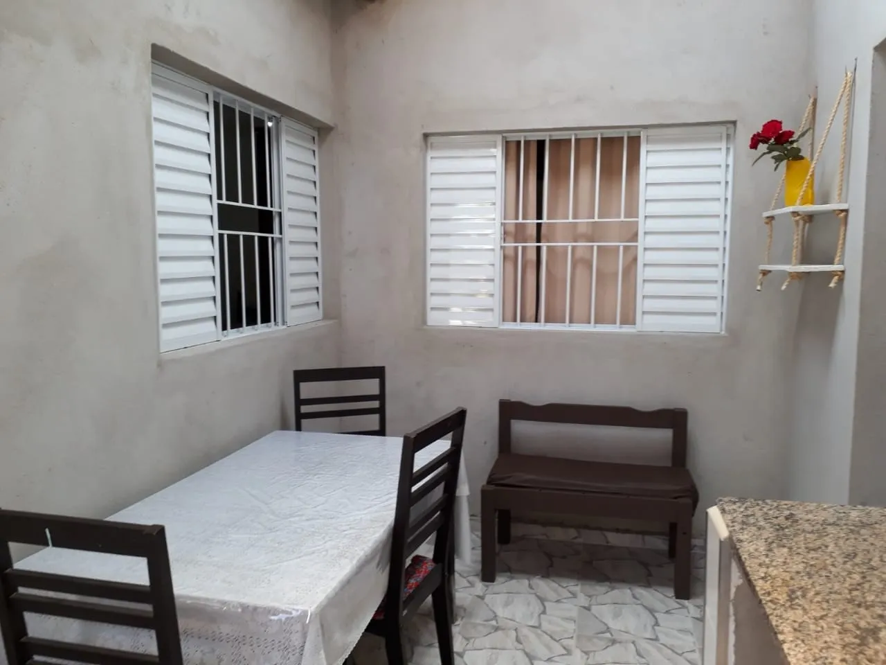 Imagem Casa à venda 2 Quartos, 1 Suite, 3 Vagas, 200M², Parque das Palmeiras, Pindamonhangaba - SP