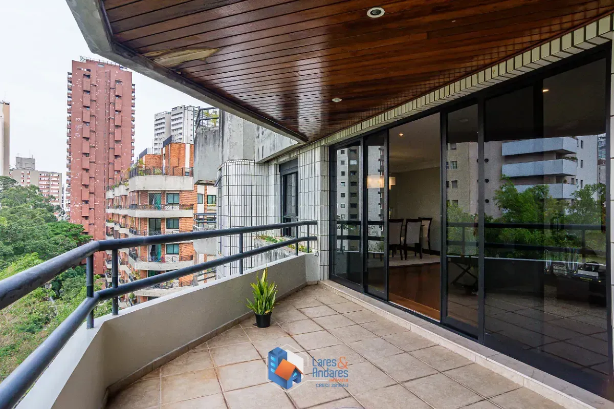 Imagem Cobertura para venda em Vila Suzana com 4 quartos, sendo 2 suítes, 429m²