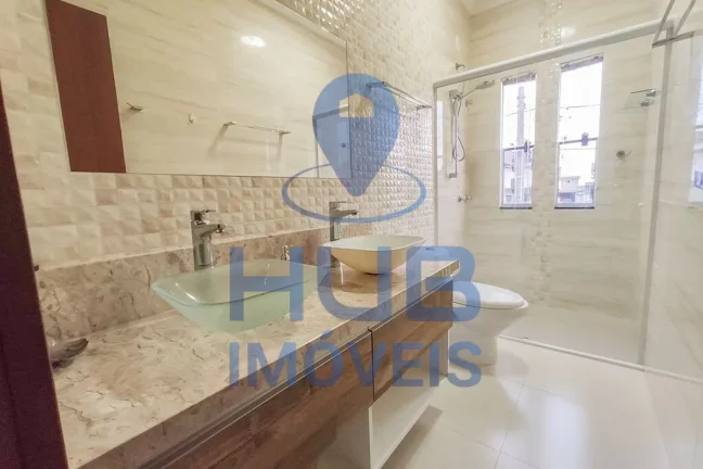 Imagem Casa 4 Dormitórios para venda em Florianópolis - SC