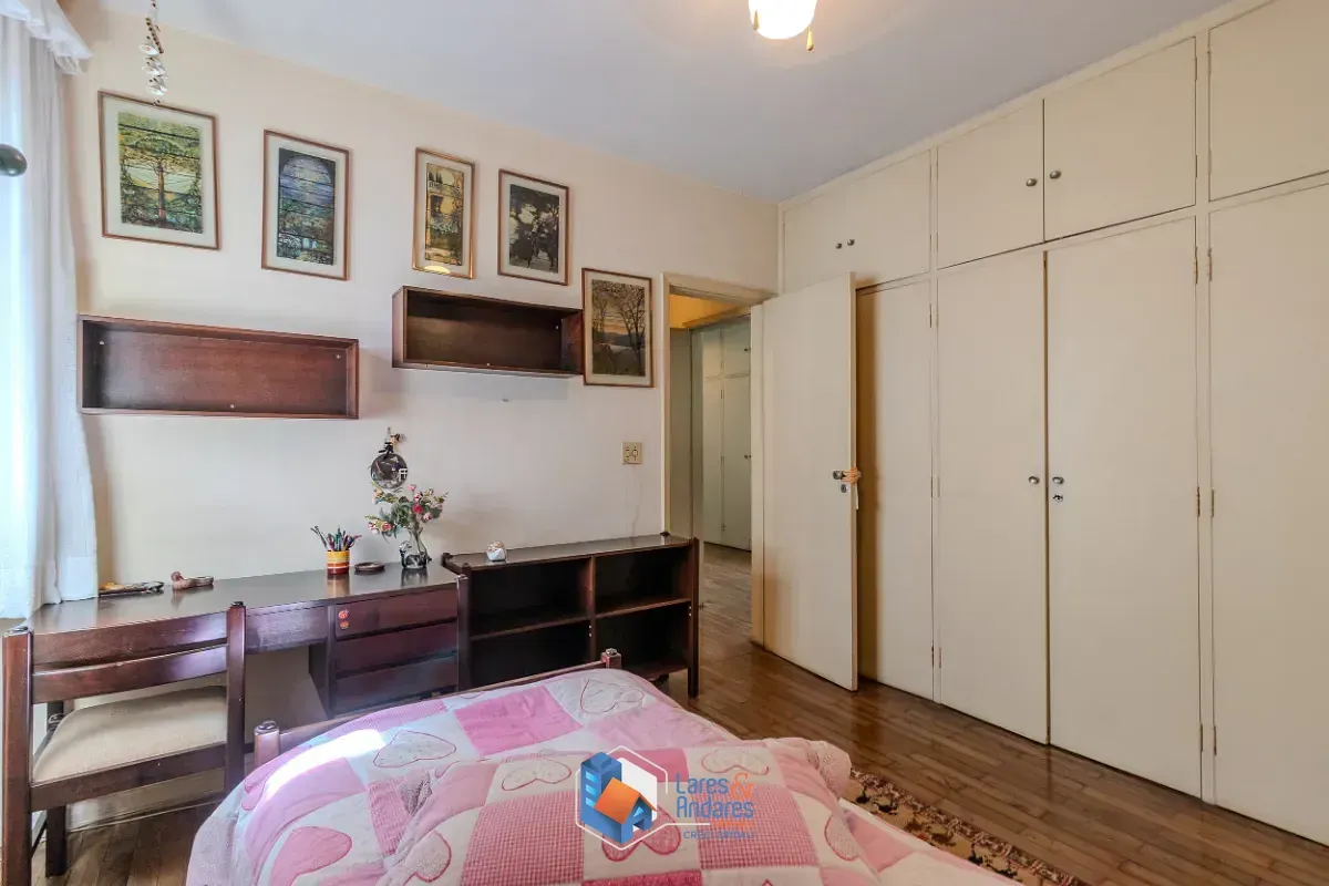 Imagem Casa para venda em Brooklin Paulista com 4 quartos, sendo 2 suítes, 300m²