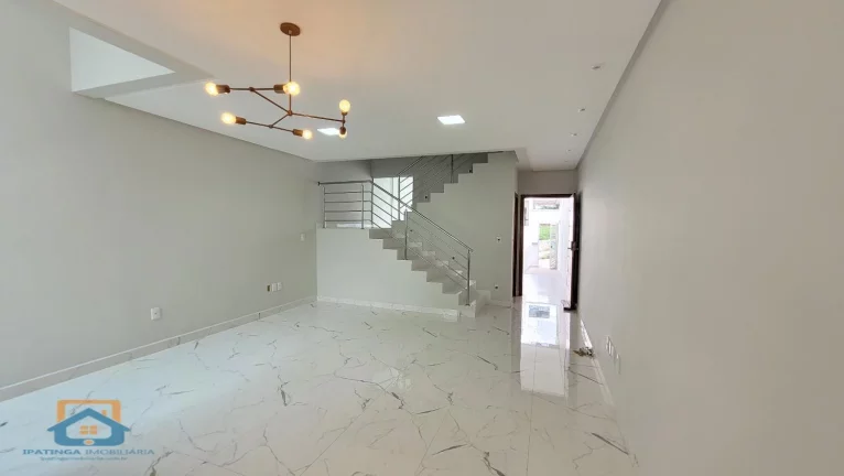 Imagem Casa geminada no bairro Fontes em Ipatinga