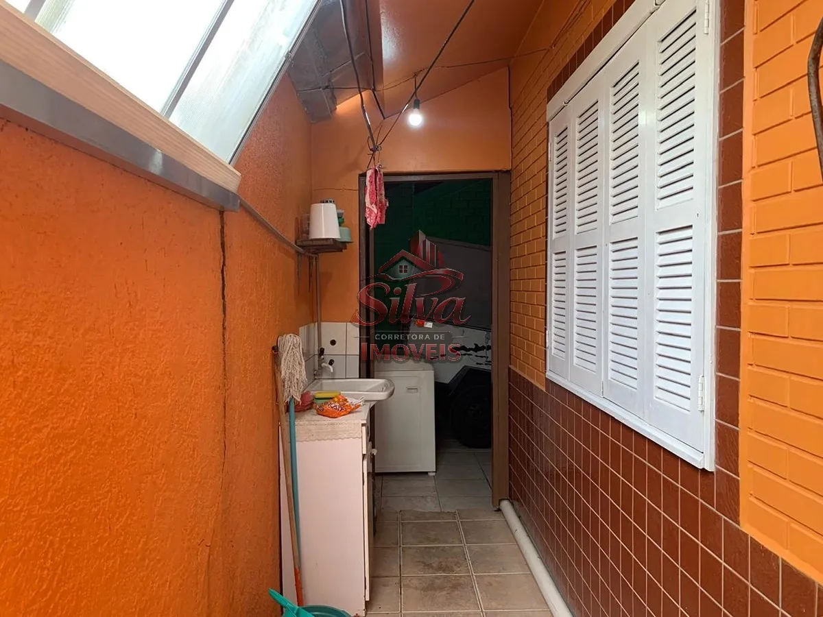 Imagem C1154 | Linda casa de esquina em Mariluz