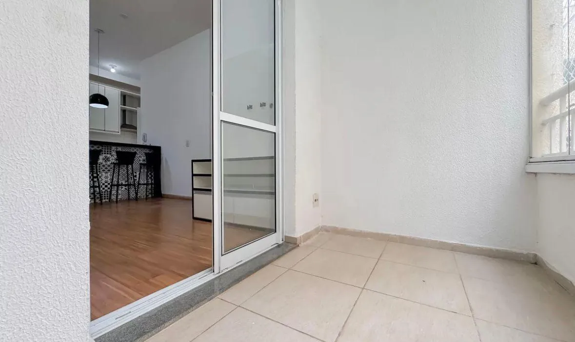 Imagem Apartamento para venda em Cambuci com 3 quartos, sendo 1 suíte, 64m2