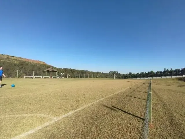 Imagem "Viva a Tranquilidade e Elegância: Terreno de 1000m² no Exclusivo Condomínio Fazenda Alta Vista, a Minutos do Campolim em Salto de Pirapora/SP"
