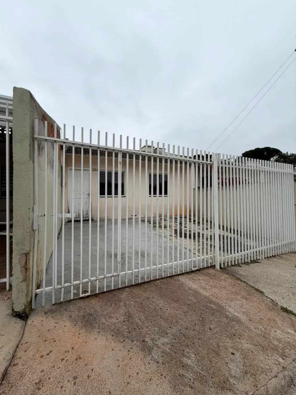 Foto do imóvel Casa de Condomínio com 2 Quartos à Venda, 42 m² em Estados, Fazenda Rio Grande - PR