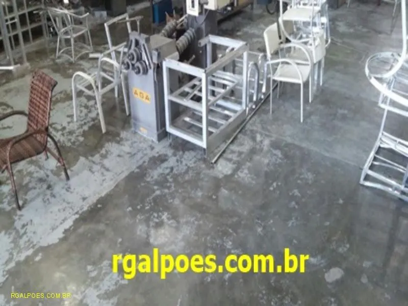 Imagem Salão Comercial para Venda em DUQUE DE CAXIAS, Santa Cruz Da Serra, 3 banheiros, 3 vagas