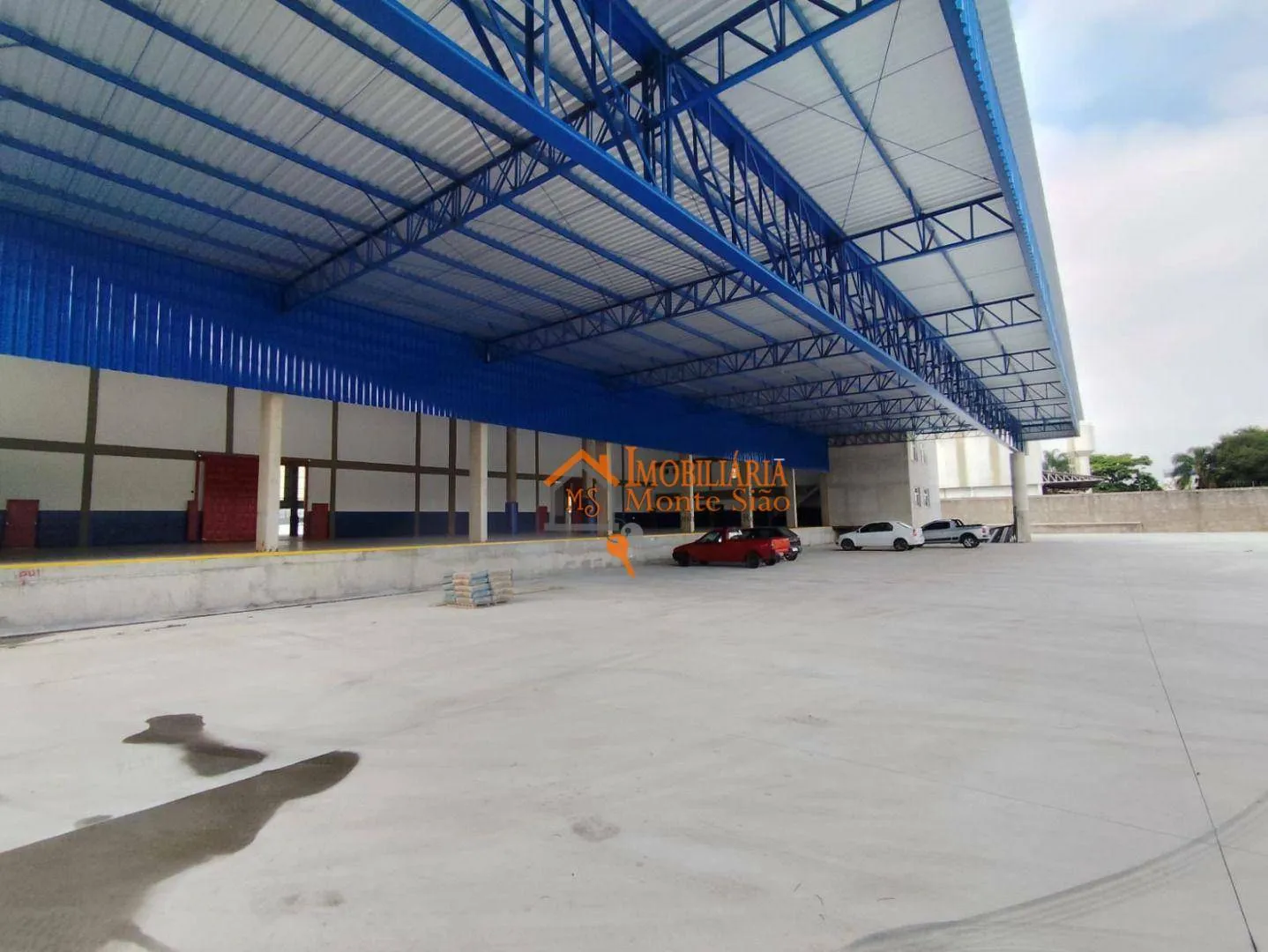 Imagem Galpão à venda, 6200 m² por R$ 53.000.000,00 - Jardim Presidente Dutra - Guarulhos/SP
