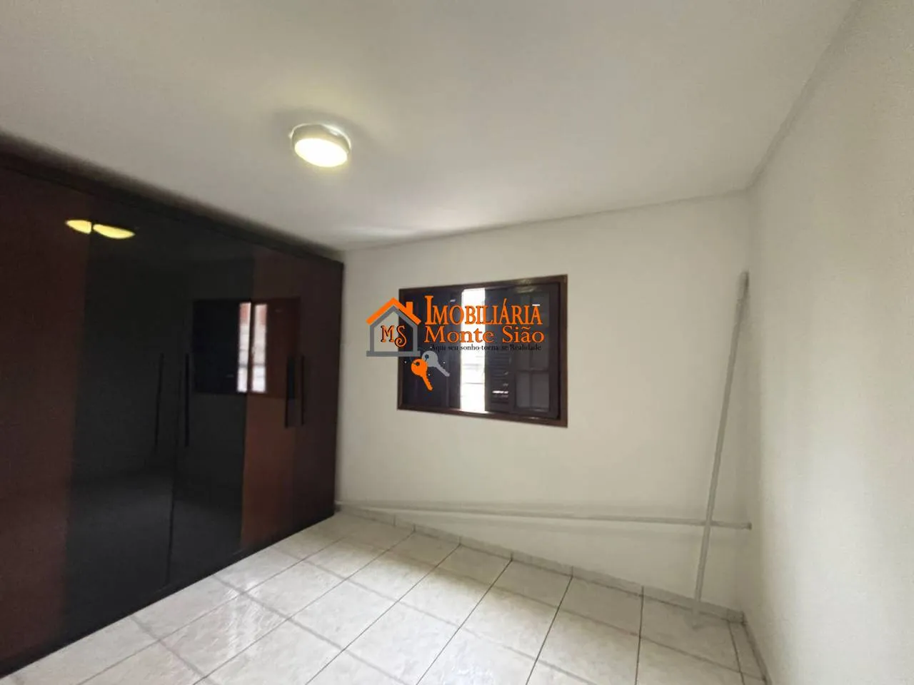 Imagem Casa com 2 dormitórios para alugar, 250 m² por R$ 2.331,00/mês - Gopoúva - Guarulhos/SP