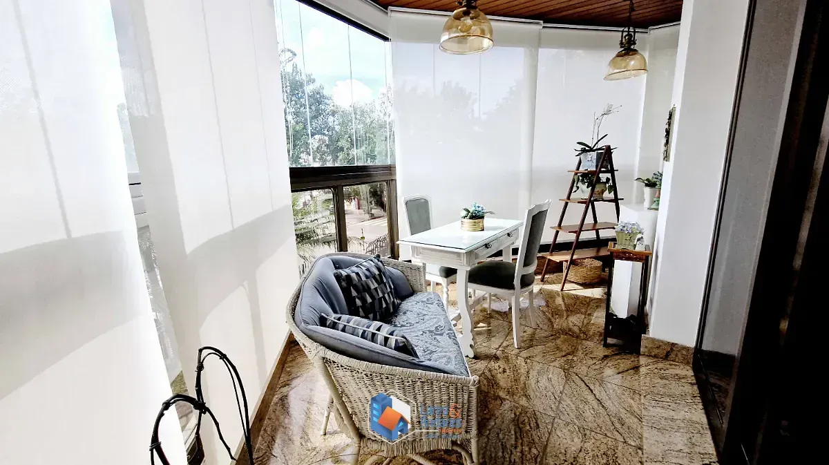 Imagem Apartamento para venda em Campo Belo com 4 quartos, sendo 3 suítes, 240m²