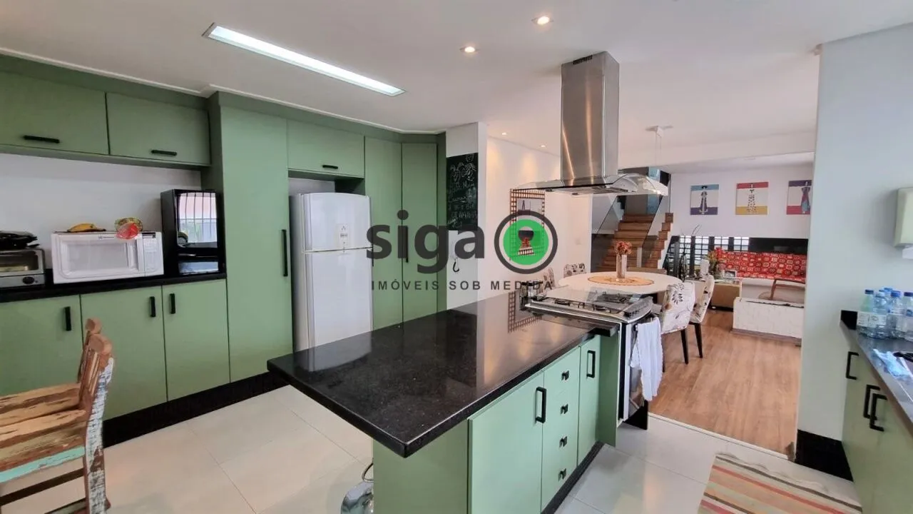Imagem Ótima localização casa com 4 quartos sendo 2 suites super completa