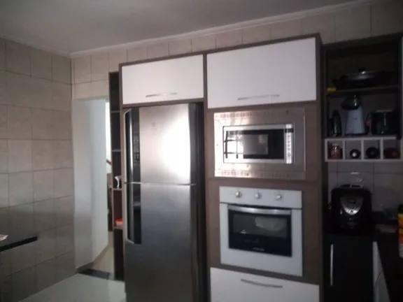Imagem Casa com 3 Quartos à Venda, 275 m² em Vila Jundiaí - Mogi das Cruzes