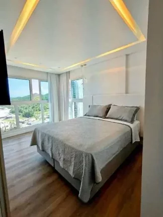 Imagem Apartamento vista mar mobiliado com 2 dormitórios sendo 1 suíte e 1 vaga de garagem na Brava