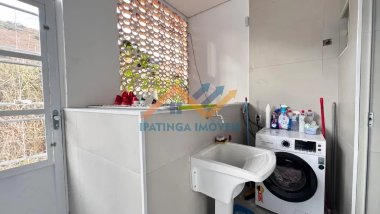 Imagem Casa triplex à venda no bairro Cidade Nova