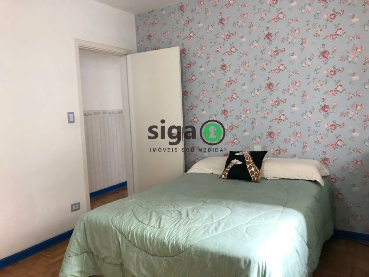 Imagem Apartamento a venda de 210 m2, um por andar, Totalmente reformado