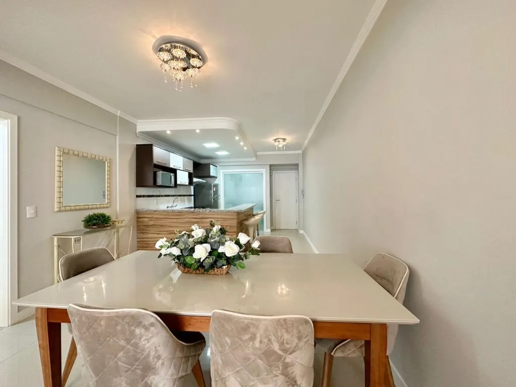 Imagem Apartamento 3 Dormitórios - Bairro Zona Nova