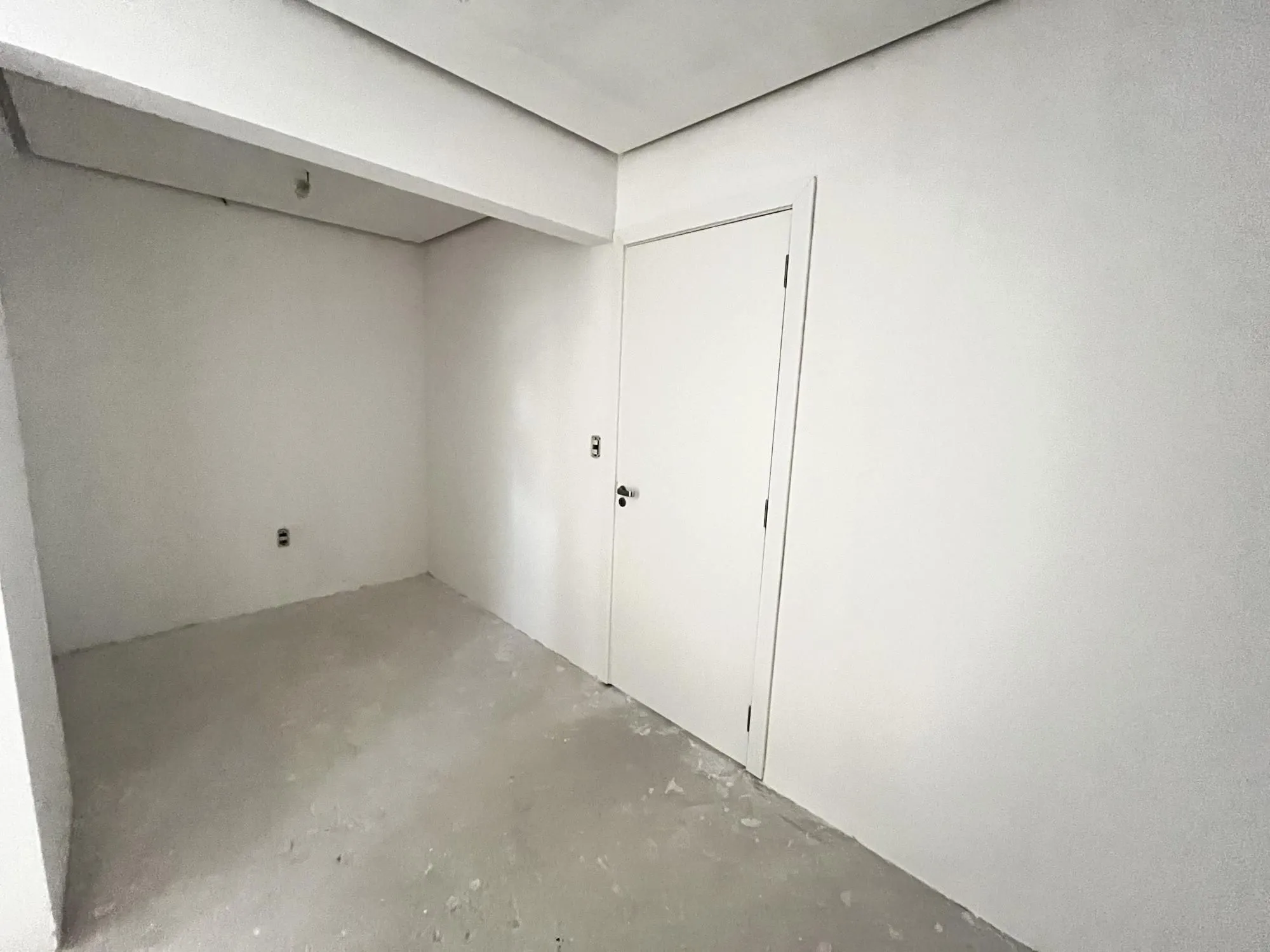 Imagem Apartamento com 3 suítes no bairro São João em Porto Alegre