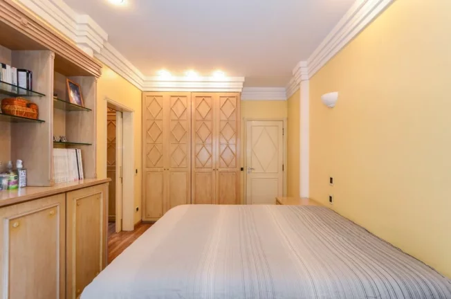 Imagem Apartamento à venda em São Paulo, Vila Mariana, com 4 quartos, 270m2