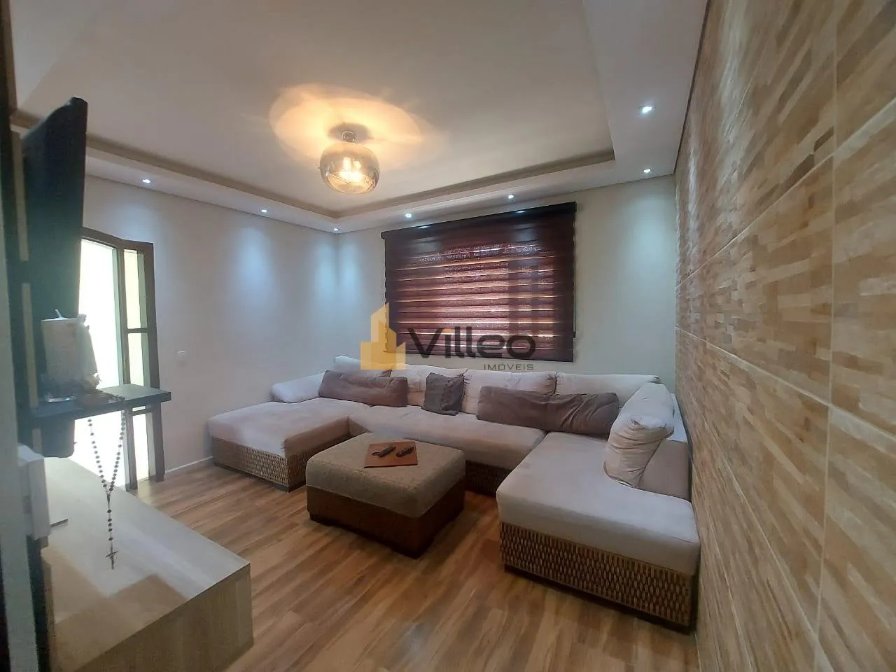Imagem Apresentamos uma residência que une espaço, conforto e elegância no Wanel Ville II, um dos bairro...