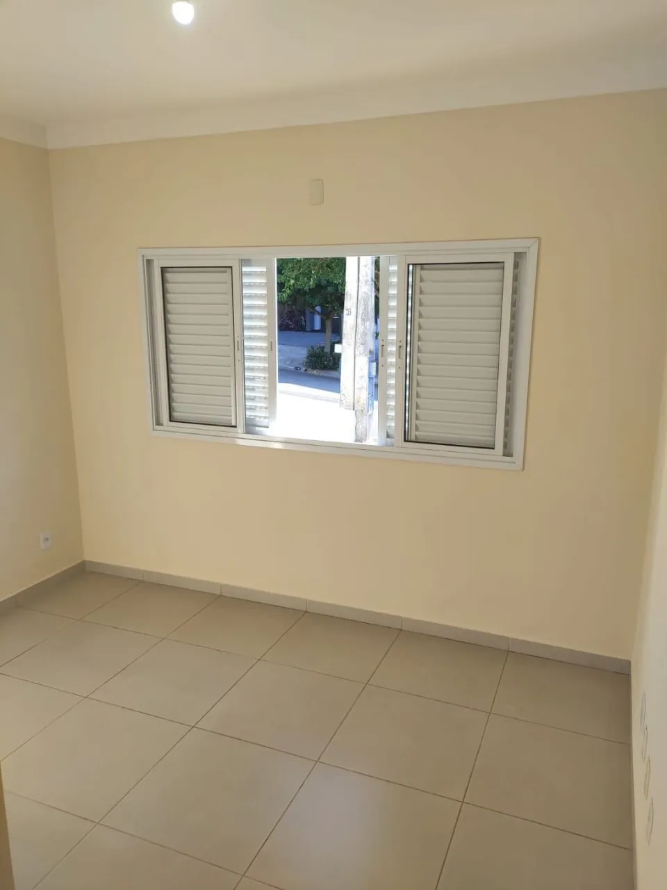 Imagem CASA RESIDENCIAL em SOROCABA - SP, LOTEAMENTO DINORÁ ROSA