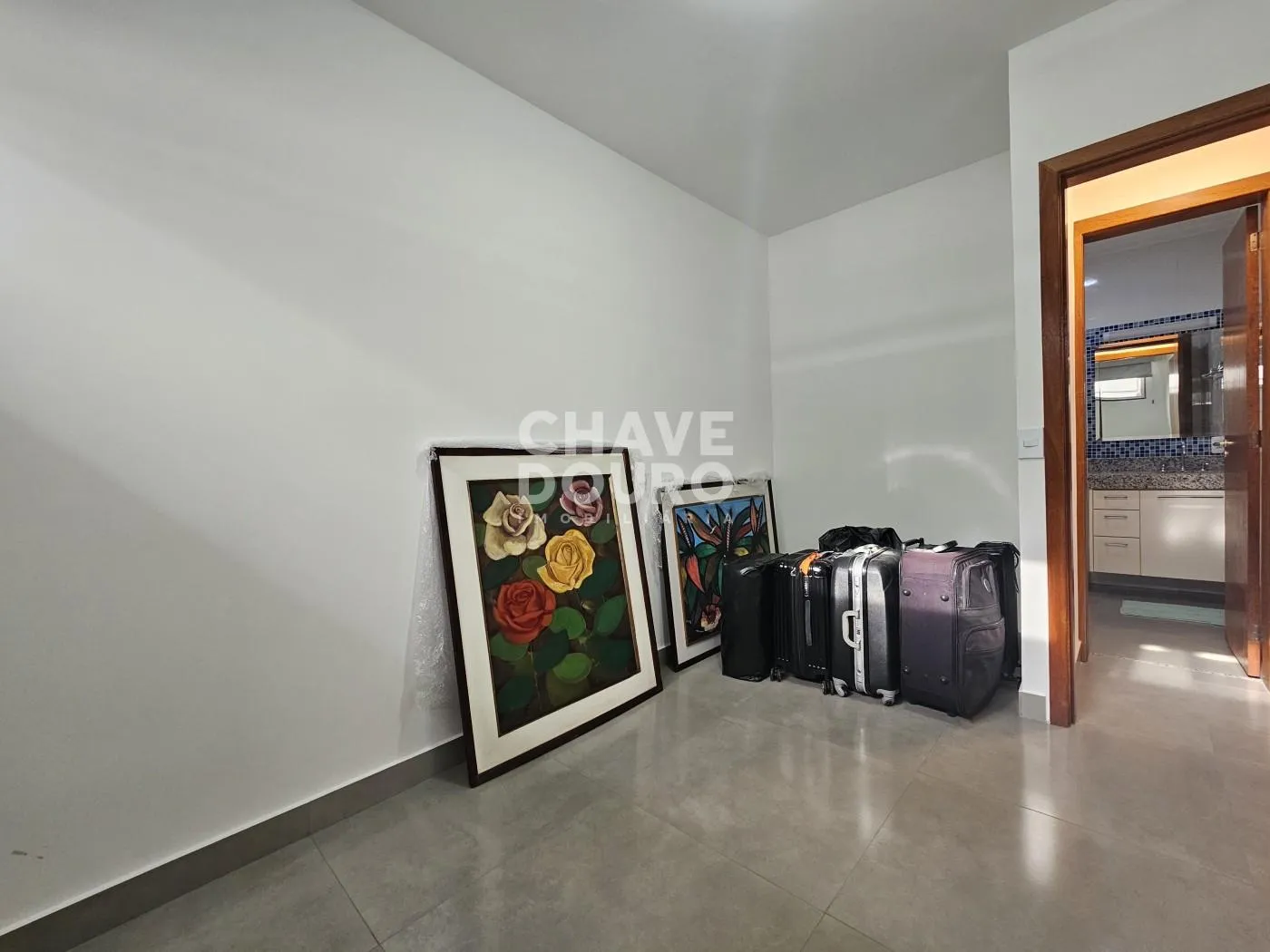 Imagem Apartamento 2 Quartos (1 Suíte), 1 escritório com 90m² no Alto