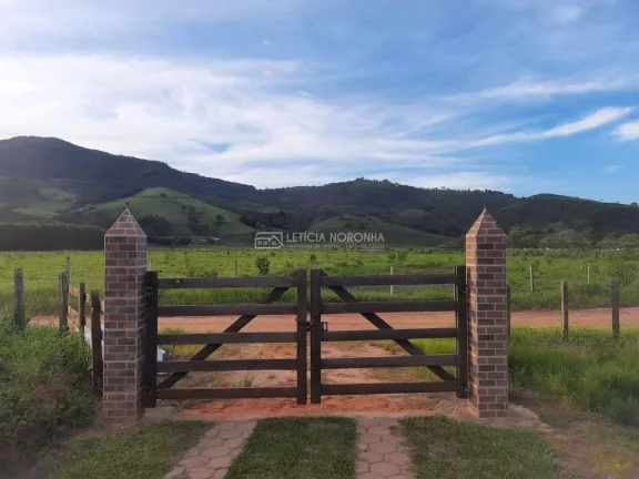 Imagem Sítio com 3 quartos, Centro - Olímpio Noronha