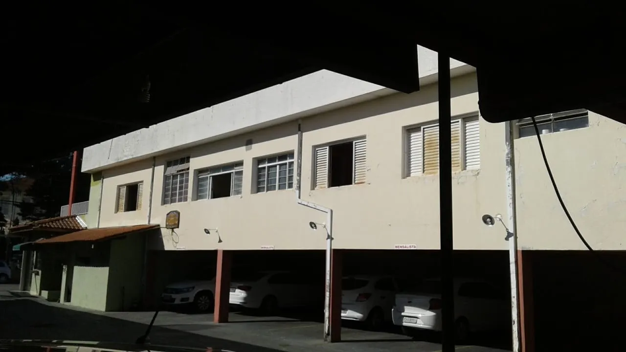 Imagem Comercial à venda 3 Quartos, 1 Suite, 10 Vagas, 664M², São Benedito, Pindamonhangaba - SP