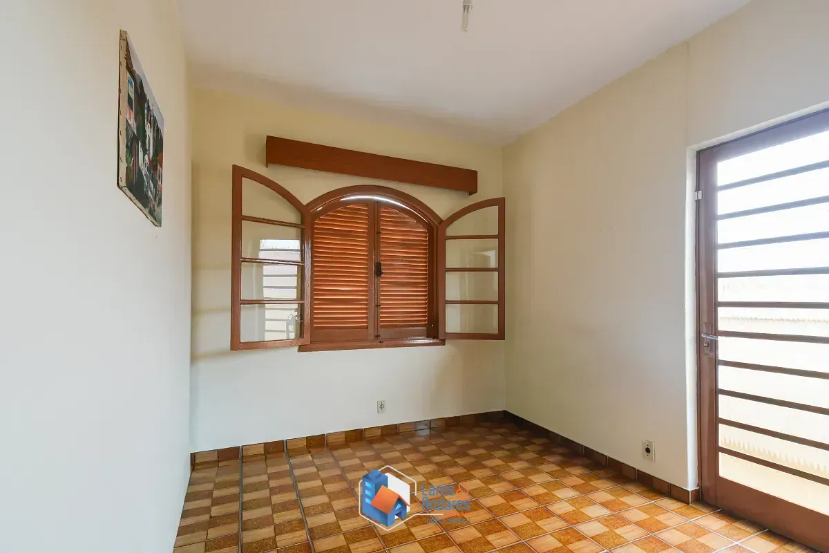 Imagem Casa para venda em Chácara Belenzinho com 4 quartos, sendo 3 suítes, 312m²