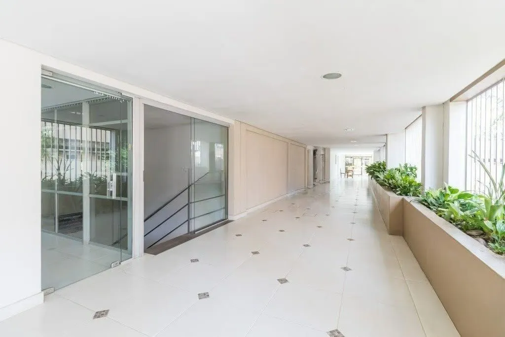 Imagem Apartamento de 3 dormitorios à venda em Higienópolis, Porto Alegre.