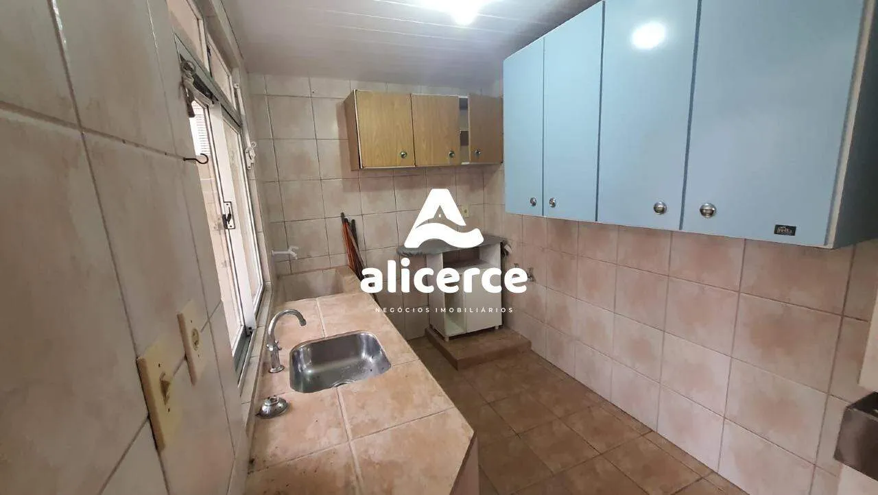 Imagem Casa à venda com 4 quartos 1 suíte, 356,47m² em Balneário Florianópolis