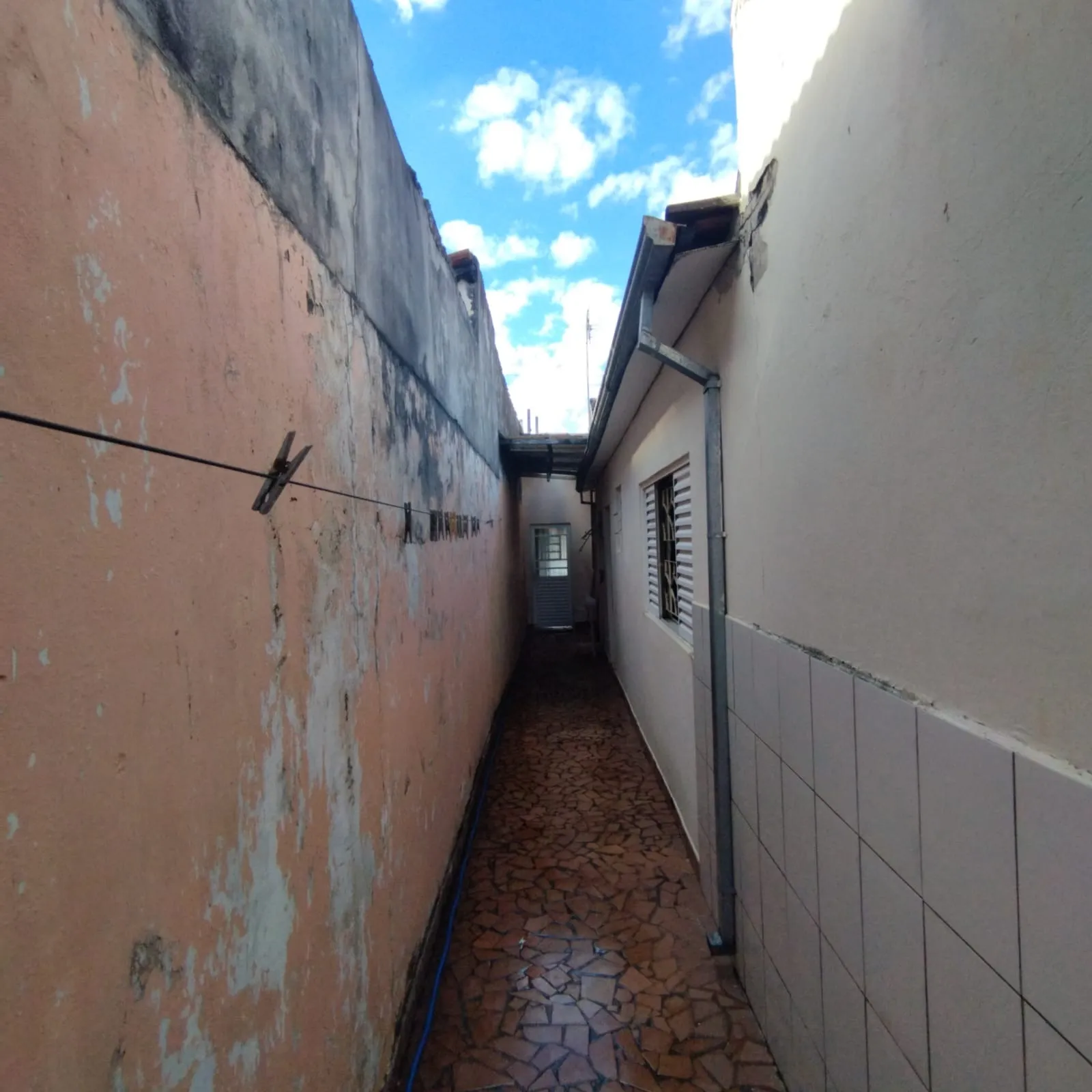 Imagem Casa 2 Dormitórios à Venda no Jardim das Magnólias.