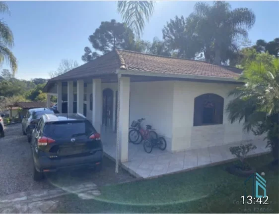 Imagem Chácara linda,(permuta) localização privilegiada com casa 04 quartos, em Campina Grande do Sul PR