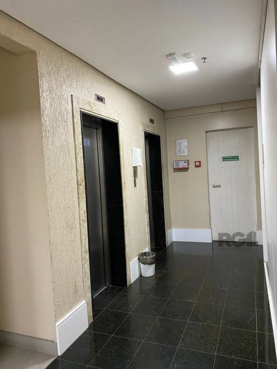 Imagem Sala Comercial em Bom Fim