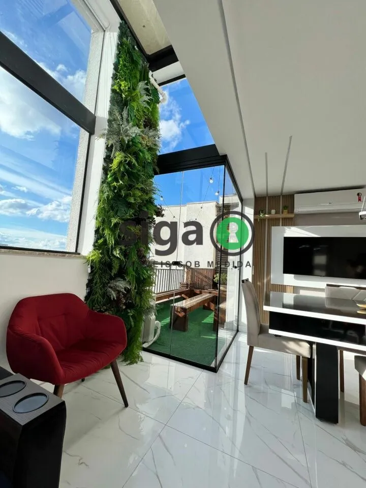 Foto do imóvel COBERTURA Á VENDA NA COM 2 QUARTOS, 2 VAGAS E DEPÓSITO! 114M²