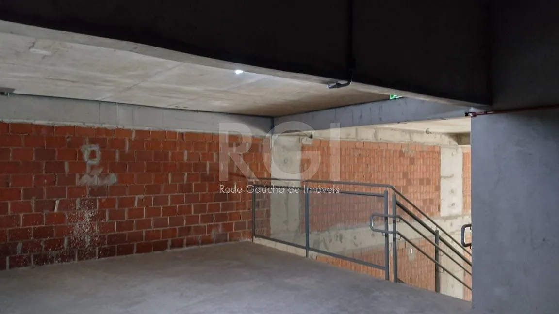 Imagem Loja para Venda - 260m², 0 dormitórios, 5 vagas - Central Parque