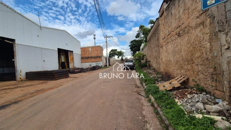 Imagem Galpão á Venda no Bairro Campina Verde em São Joaquim de Bicas/ MG.
