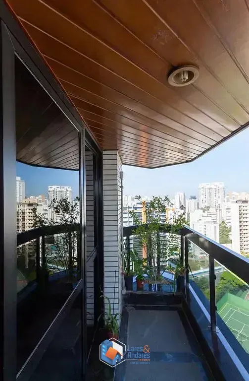 Imagem Apartamento para venda em Vila Andrade com 2 quartos, sendo 2 suítes, 304m²