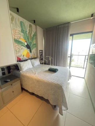 Imagem Excelente apartamento decorado com três quartos varanda a venda na Barra