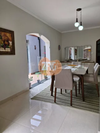 Imagem SOBRADO 334M² 04 DORMS SENDO 03 SUÍTES 04 VAGAS RESIDENCIAL ANA CÂNDIDA