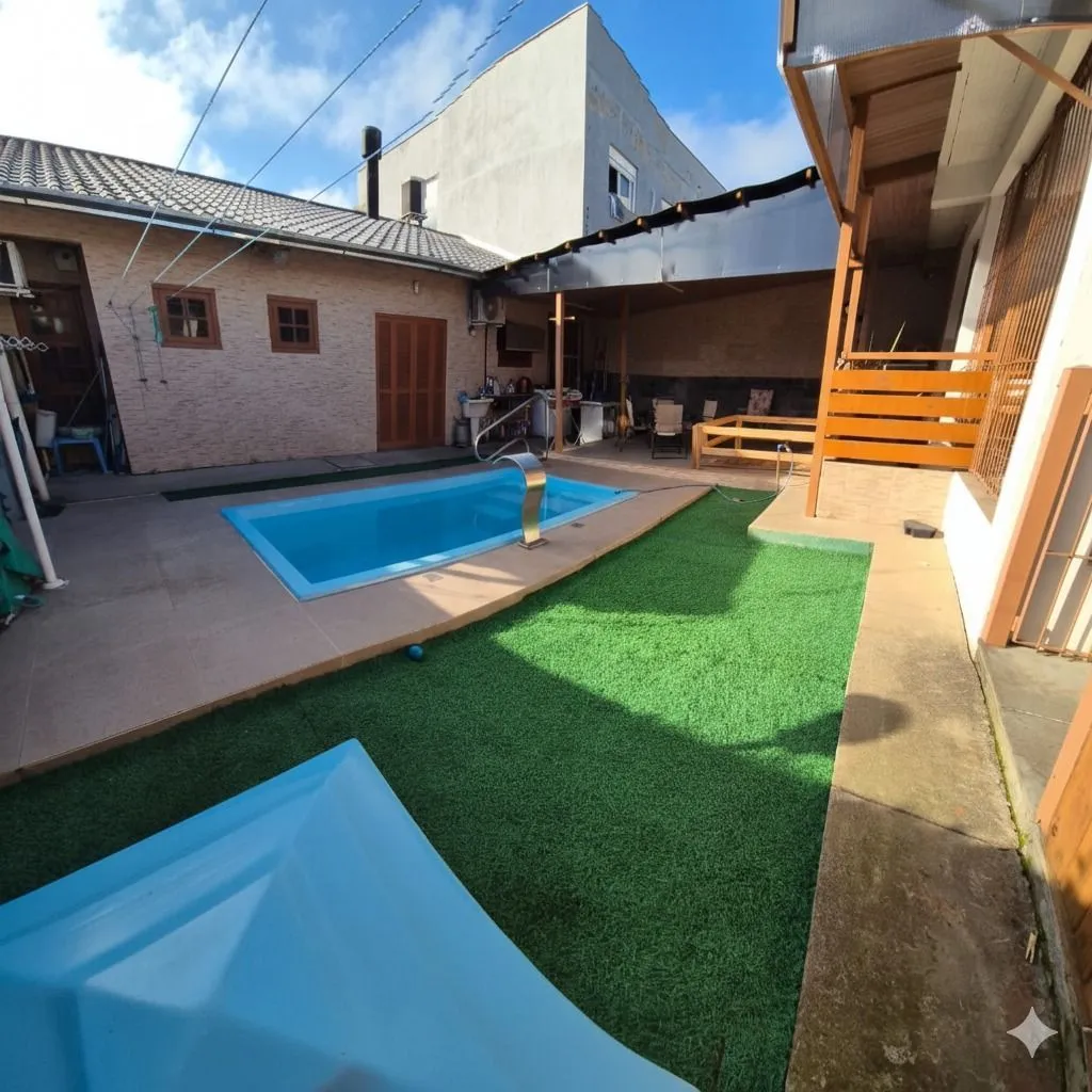 Imagem Casa 5 Quartos 2 Suítes com Piscina e Anexo | Formoza Alvorada RS