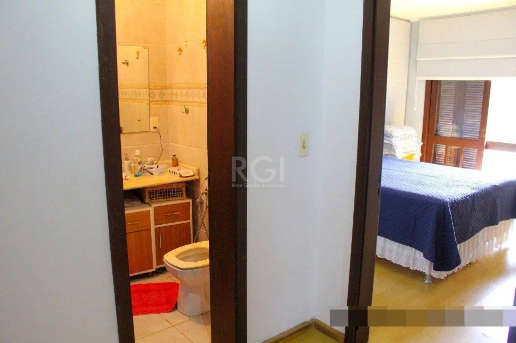 Imagem Sobrado para Venda - 266m², 3 dormitórios, sendo 1 suites, 2 vagas - Ipanema