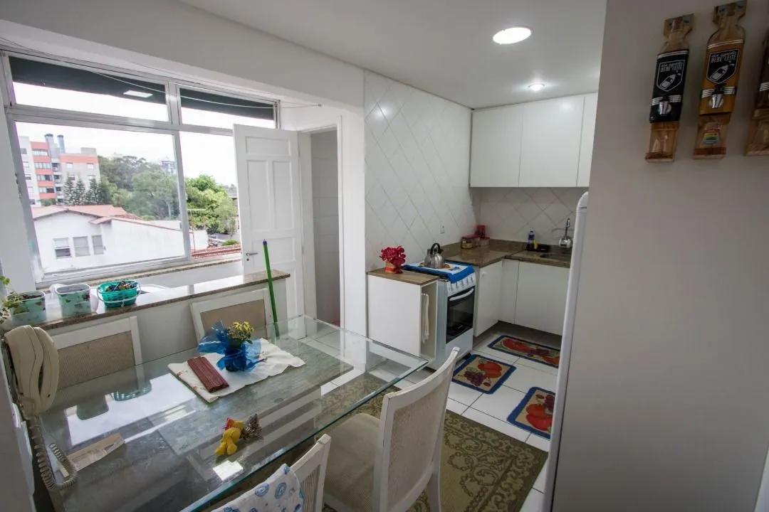 Imagem Apartamento para Venda - 70.7m², 2 dormitórios, 1 vaga - Tristeza