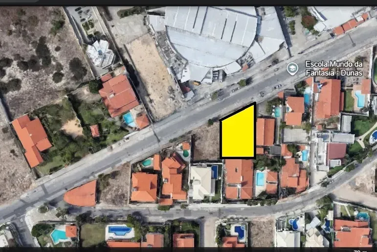Imagem Terreno à Venda, 693 m² em De Lourdes - Fortaleza