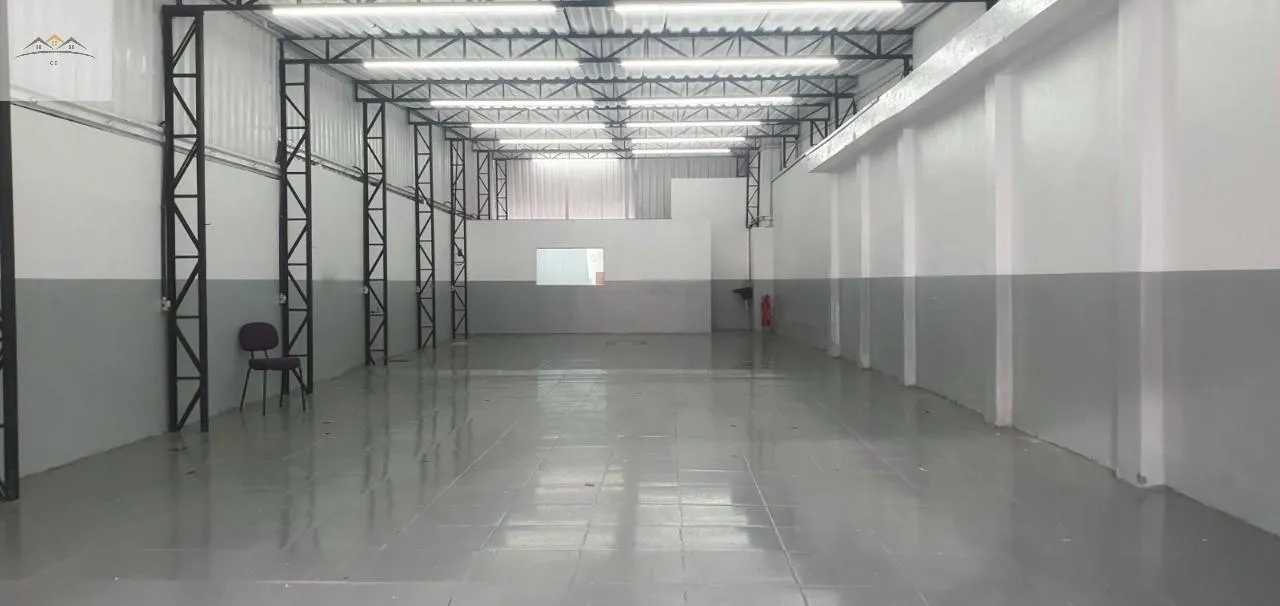 Imagem Galpão para locação no Centro de Osasco 223m² 2 wc 2 salas.