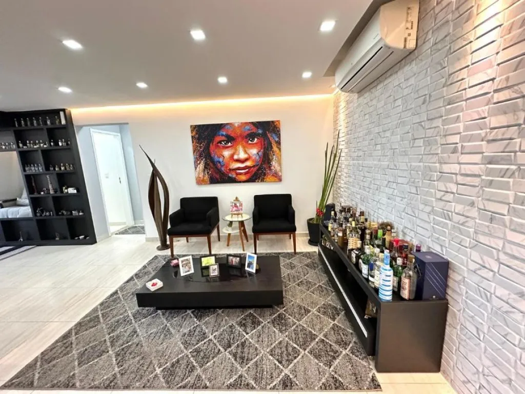 Imagem APARTAMENTO COM 136,00 m² - GUILHERMINA - PRAIA GRANDE SP