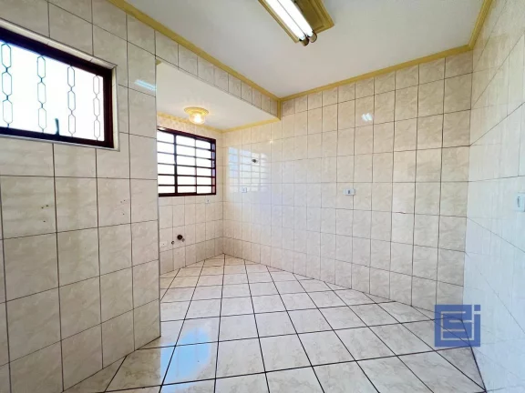 Imagem Apartamento com 3 dormitórios à venda, 174 m² por R$ 600.000,00 - Centro - Socorro/SP