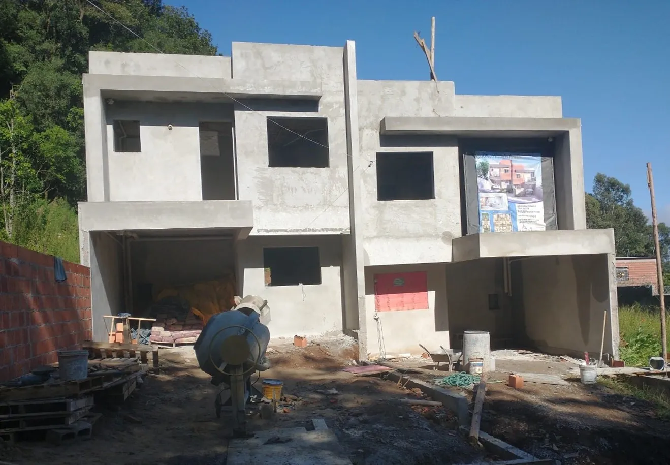 Imagem Sobrado Duplex 3 quartos para venda no bairro Santa Catarina em Caxias do Sul